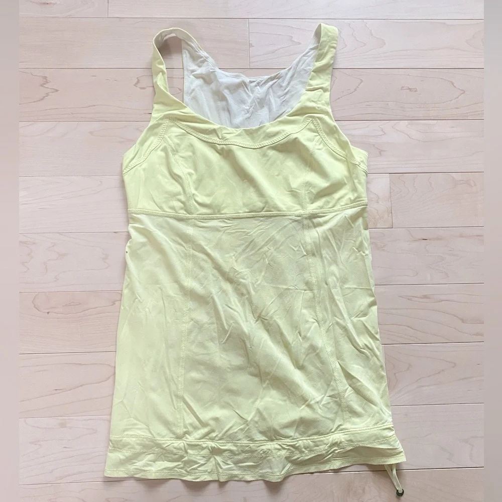 Lulululemon Tank Tops 4-6 - Picture 2 of 13